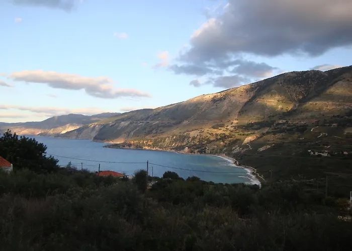 Rogakia Village Est. 1983 Zóla