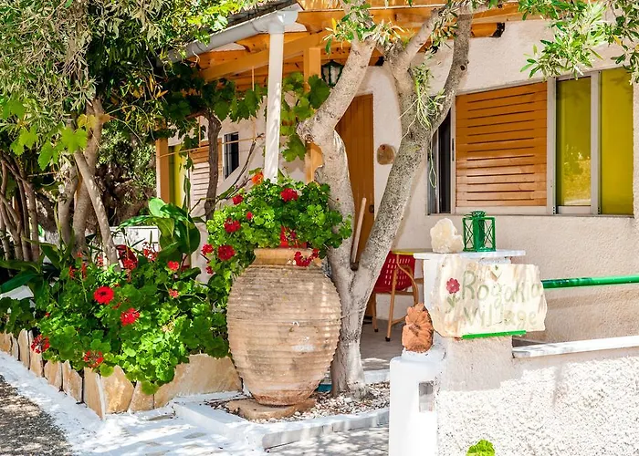 Apartmanhotel Rogakia Village Est. 1983 4*