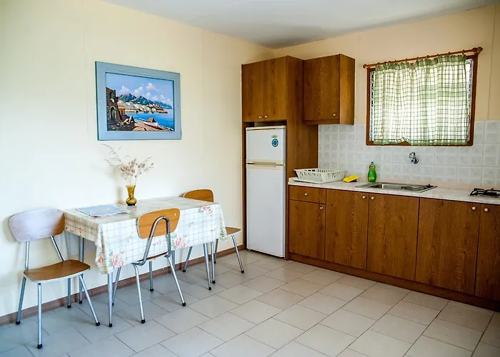 Rogakia Village Est. 1983 Zóla