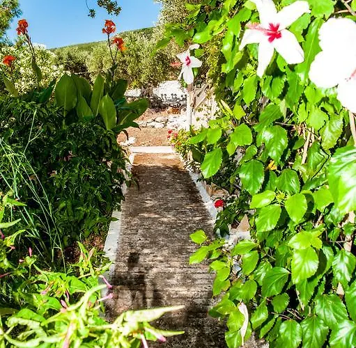 Apartmanhotel Rogakia Village Est. 1983