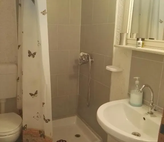 Rogakia Village Est. 1983 4* Zóla