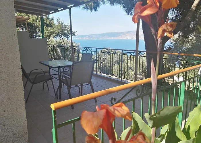 Apartmanhotel Rogakia Village Est. 1983 4*