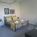 Aparthotel Rogakia Village Est. 1983 4*