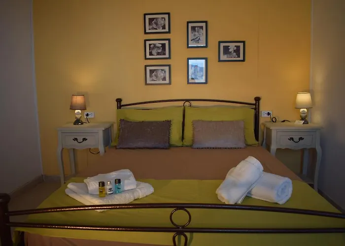 Rogakia Village Est. 1983 4*