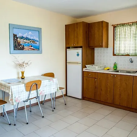 Rogakia Village Est. 1983 Zóla