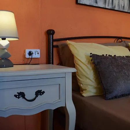 アパートホテル Rogakia Village Est. 1983 Zóla