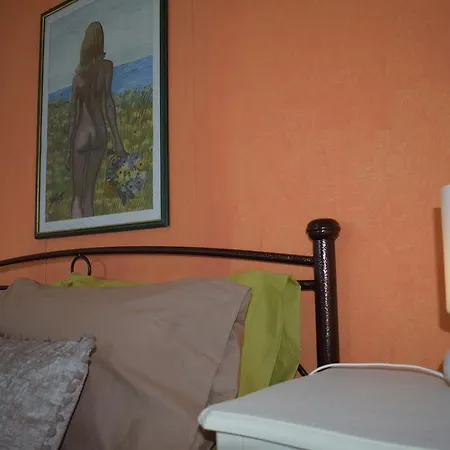 アパートホテル Rogakia Village Est. 1983