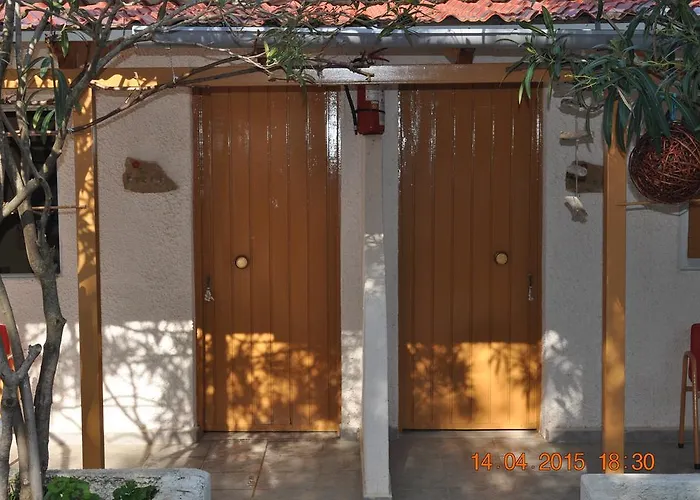 Rogakia Village Est. 1983 Apart-hotel Zóla